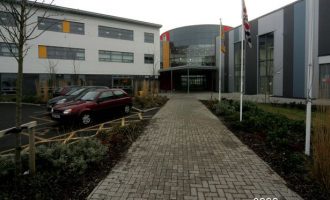 英国学生化身黑客窃取考试答案 分数太高被发现