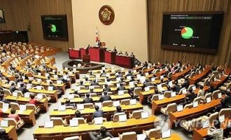 韩外交部网络遇黑客入侵 总统文在寅被批先后态度纷歧